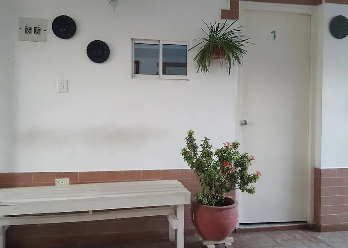 Hotel Aires Del Bosque